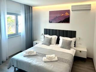 ADRIA MIRIS apartments - 1