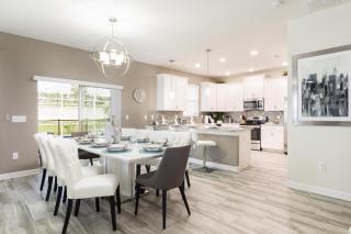 Last Minute Disney Getaway! Private Pool, Hot Tub & Games Room. Book Now! #97667 - Davenport - 2