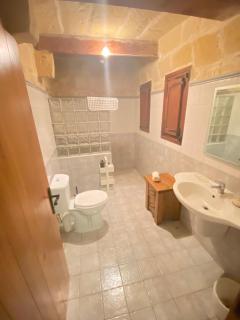 Charming Room in Villa with pool, Gozo-TripInnGozo - Għajn il-Kbira - 3