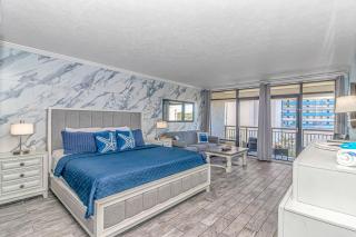 Immaculate Ocean View King Suite!- Grande Cayman Resort Unit 437 - Sleeps 4 Guests! - Myrtle Beach - 0