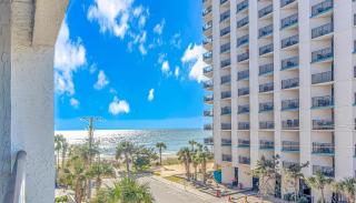 Immaculate Ocean View King Suite!- Grande Cayman Resort Unit 437 - Sleeps 4 Guests! - Myrtle Beach - 4