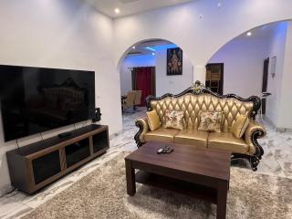 Imani Court Luxury Apartments - Accra - 8