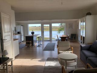 Hus med utsikt över Umeälven - 6