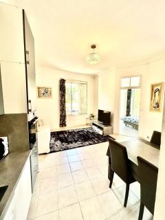 Menton: superbe appartement - 9