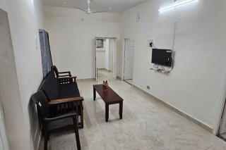HOMESTAY - AC 3 BHK NEAR AlRPORT - Chennai - 9