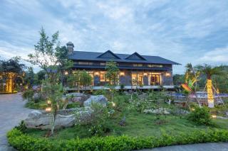 Ui Valley Chateaux - Ninh Binh - 0