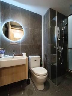 LUX 36A 2Queen Bed Infinity Pool KLCC View - Kuala Lumpur - 8