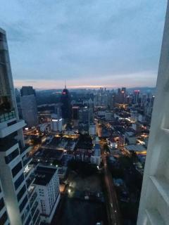 LUX 36A 2Queen Bed Infinity Pool KLCC View - Kuala Lumpur - 4