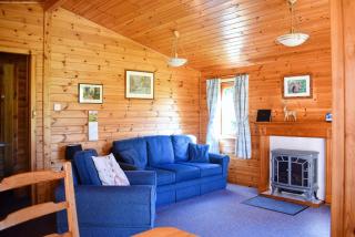Secluded Pine Lodge 2 - Wigton - 4