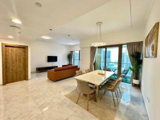Lux BnB I Executive Tower I Ocean View - Dubai - 7