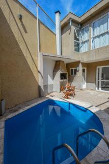 Casa amplia con garaje, pileta y aire acondicionado en todas las habitaciones en zona residencial de Mendoza - La Cieneguita - 6