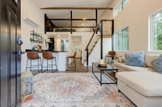 2 Bed 1 Bath-Sleeps 5 to 6 Near RRG Large Deck - Beattyville - 5