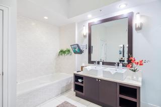 F1rst Class Condo Doral Miami in Florida - 1
