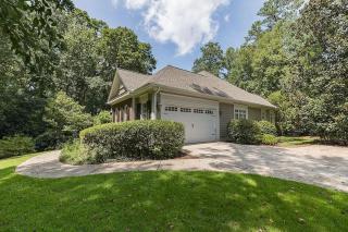 Classic City Retreat Five Points Golf Athens Walk - 2