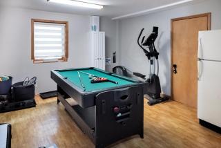Spacious 3BR Home with BBQ in Gated Penn Estates - East Stroudsburg - 9