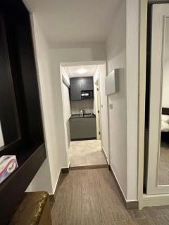 central apartment for rent 23 - 5