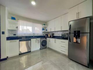Marina loft 307-Fully renovated top floor studio - Coco - 0