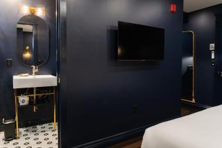 The Hotel Melrose - 2