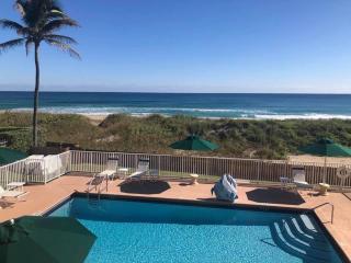 Emerald Seas Deerfield Beach Club - Ocean Vue - 9