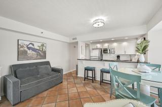 Beachside Two 4246 - 6