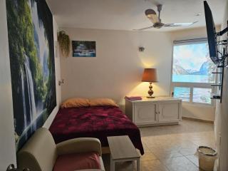 Habitación en departamento - - 6