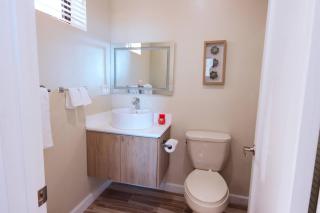 Family-ready Fully Equipped Grand Villa with Pool - Long Bay Hills - 1