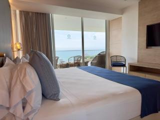 Hotel Irotama Lago - 4