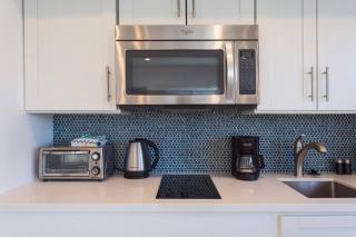 Sunny Studio in the Heart of Venice Beach - #5 - 7