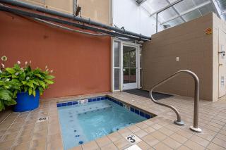 Bearfoot Lodge Gatlinburg Condo, Free Parking, & only a 12 mile from Ripley's Aquarium - 9