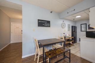 Bearfoot Lodge Gatlinburg Condo, Free Parking, & only a 12 mile from Ripley's Aquarium - 6