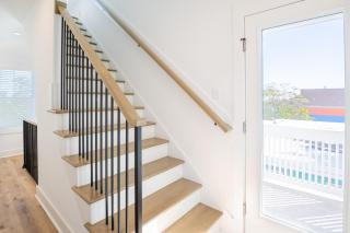 Luxury New Build with Oceanview - Go with the Flo 1 - 3