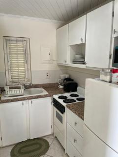 Charming Ground-Floor Studio in South Coast Barbados - Bridgetown - 2
