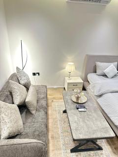 أستديو فاخر - 3