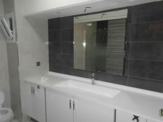 Spacious apartment in Rabat Agdal 1937,5 ft2 - 180m2 - Rabat - 4
