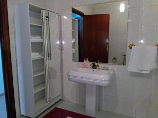 Spacious apartment in Rabat Agdal 1937,5 ft2 - 180m2 - Rabat - 3