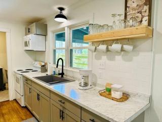 Cozy Cabin - Convenient in the High Country - Boone - 6