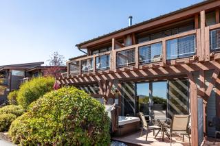 Iconic stay for 6 10 Min Drive to Base, Full Kitchen, Private Hot Tub, Restaurants Nearby! - Park City - 6