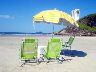 GOLDEN APTO 4 - COND BEIRA MAR, 3 dorm, 2 suítes, Ar-Cond, Wi-Fi, 2 Garagens, Piscina - Guarujá - 3