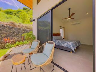 Coco Luna House 2 bed 3 bath - 1