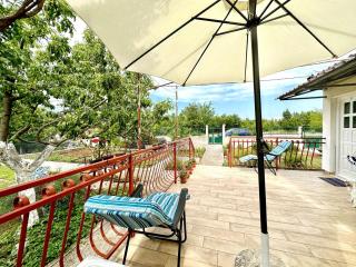 House Tamy - with jacuzzi - 2