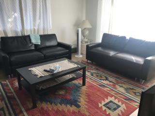 Northern Rainbow Upper Level Suite in House - 5