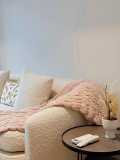 BLACK Cozy - Christchurch - 3