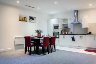 Luxury Short Stay Apartment - Hounslow - 5