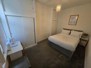 Poshval - Manchester - 1