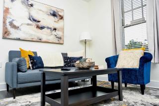 Less than 1mi to Little Caesars Arena, 2BR with Free Parking - Detroit - 0