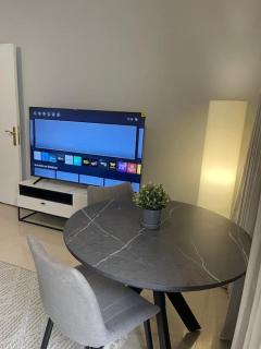 شقة فاخرة بحي العقيق بمدخل خاص - Riyad - 1