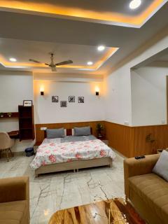 Cassa Premium - Ghaziabad - 0