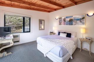 Southerlys Beach House - Dolphin Sands - 1