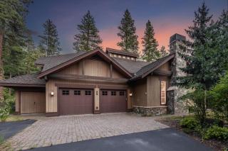New! Luxurious Timber-Frame Retreat with Hot Tub, Fire Pit, and Gourmet Kitchen - Cle Elum - 1