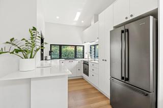 Stylish Coastal Escape - Lennox Head - 3